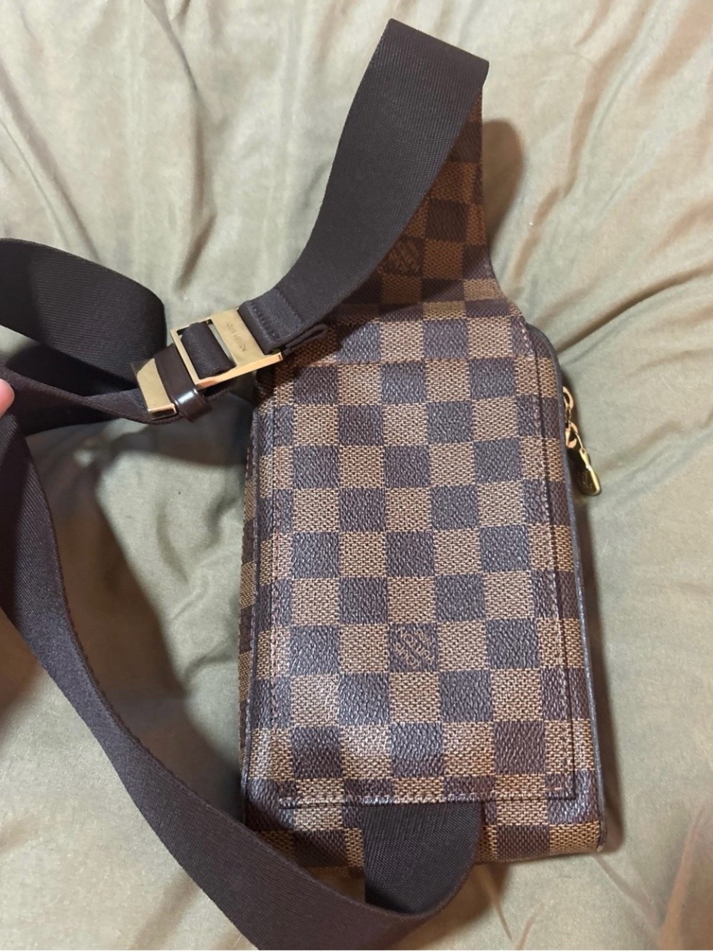 Louis Vuitton Brown Damier Ebene Checker Crossbody Pouch - Picture 3 of 12